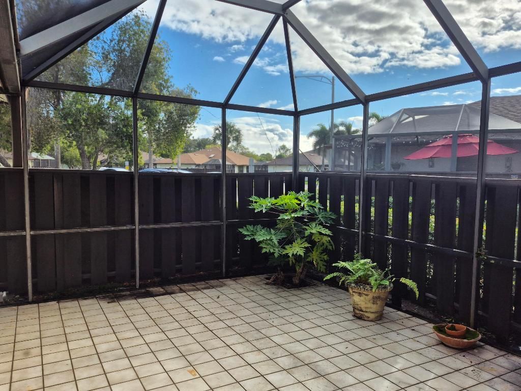 1459 Captains Walk, Unit 31 A, Fort Pierce, FL 34950 Photo