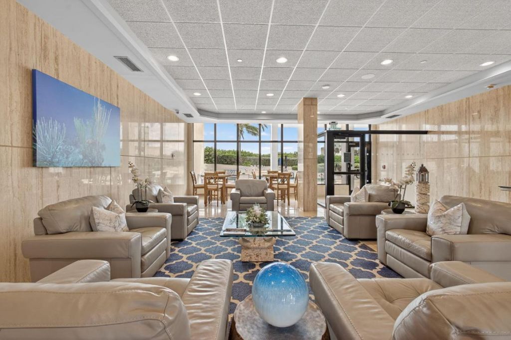 9650 S Ocean Drive, Unit 302, Jensen Beach, FL 34957 Photo