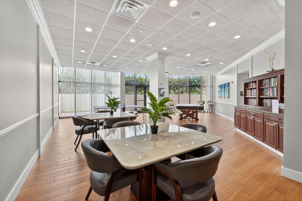 9650 S Ocean Drive, Unit 302, Jensen Beach, FL 34957 Photo