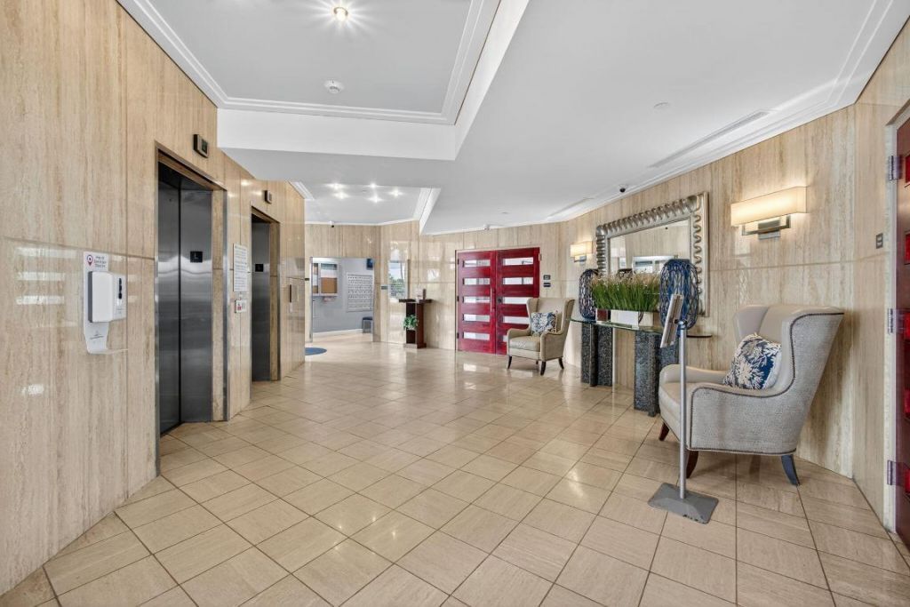 9650 S Ocean Drive, Unit 302, Jensen Beach, FL 34957 Photo