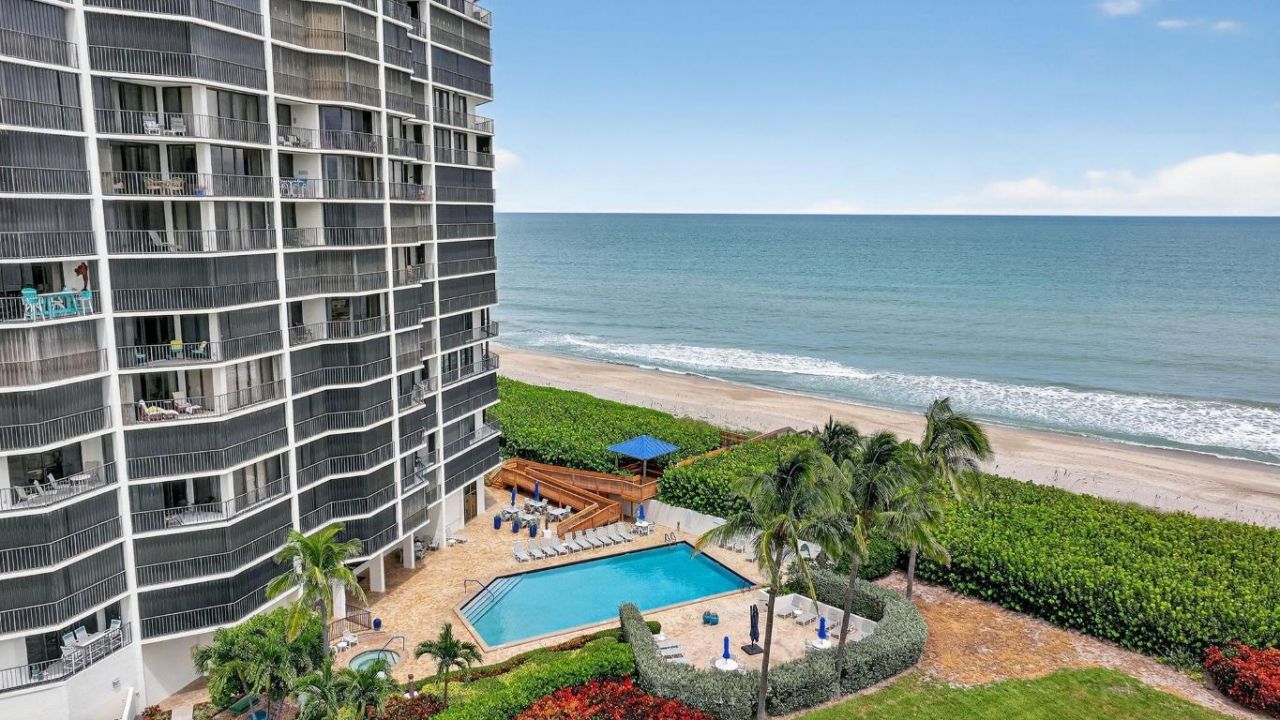 9650 S Ocean Drive, Unit 302, Jensen Beach, FL 34957 Photo