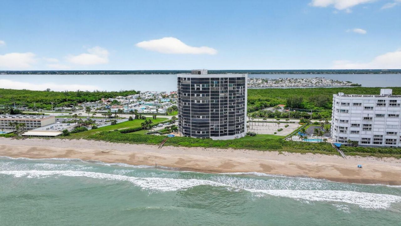 9650 S Ocean Drive, Unit 302, Jensen Beach, FL 34957 Photo