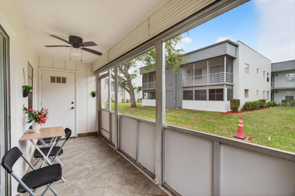 826 Normandy R, Delray Beach, FL 33484 Photo