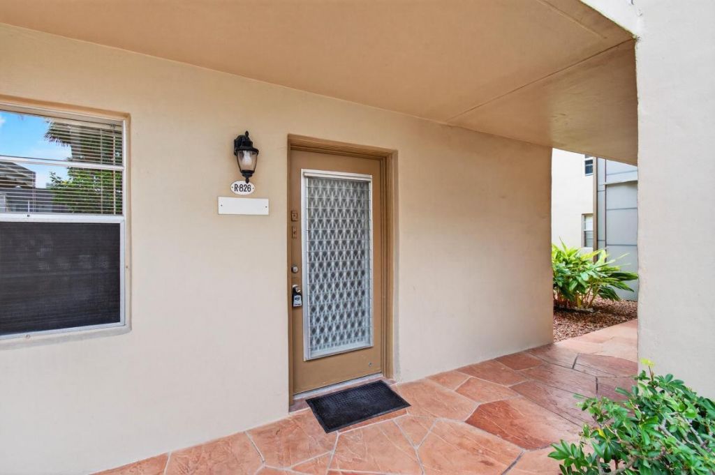 826 Normandy R, Delray Beach, FL 33484 Photo
