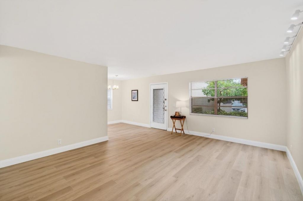 826 Normandy R, Delray Beach, FL 33484 Photo