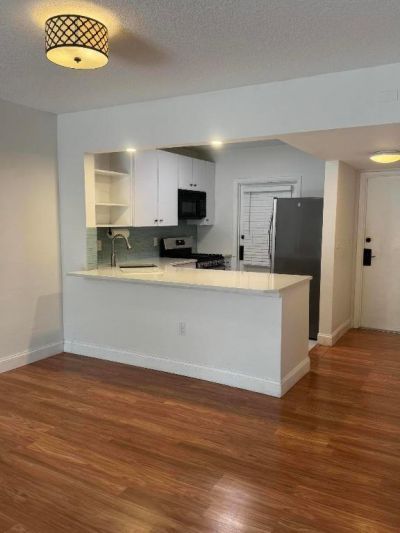 200 E Royal Palm Road, Unit 206, Boca Raton, FL 33432 Photo