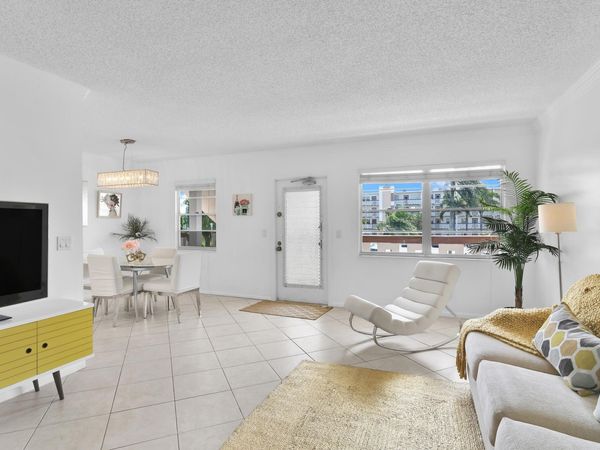 2043 Cornwall C, Unit 2043, Boca Raton, FL 33434