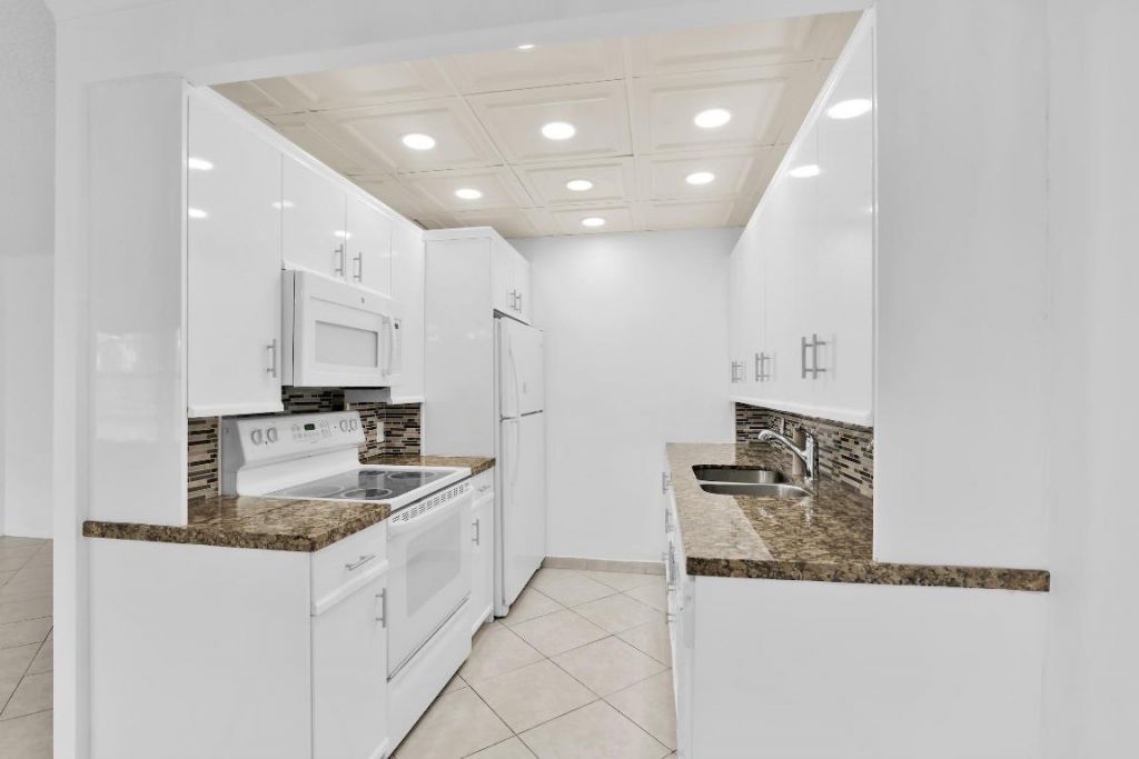 2043 Cornwall C, Unit 2043, Boca Raton, FL 33434 Photo