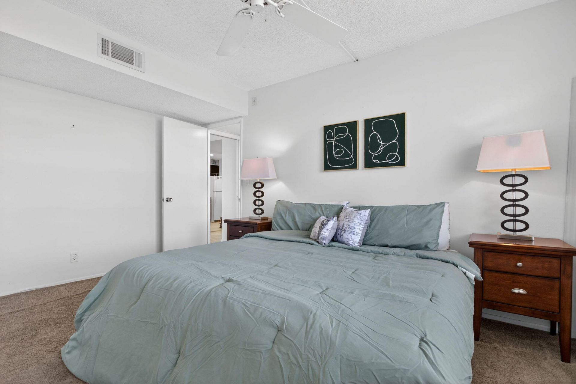 3960 Oaks Clubhouse Drive, Unit 512, Pompano Beach, FL 33069 Photo