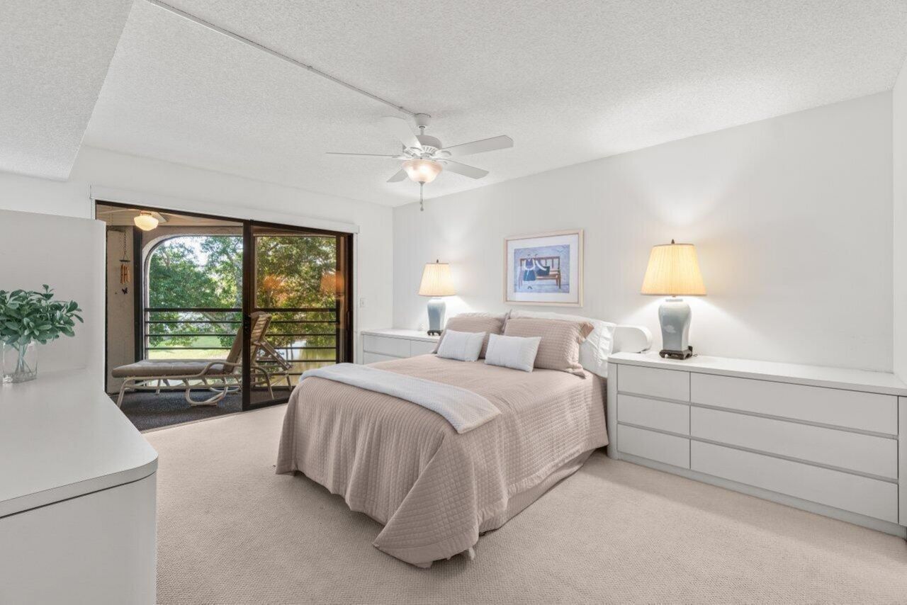 5380 Cedar Lake Drive, Unit 303, Boynton Beach, FL 33437 Photo