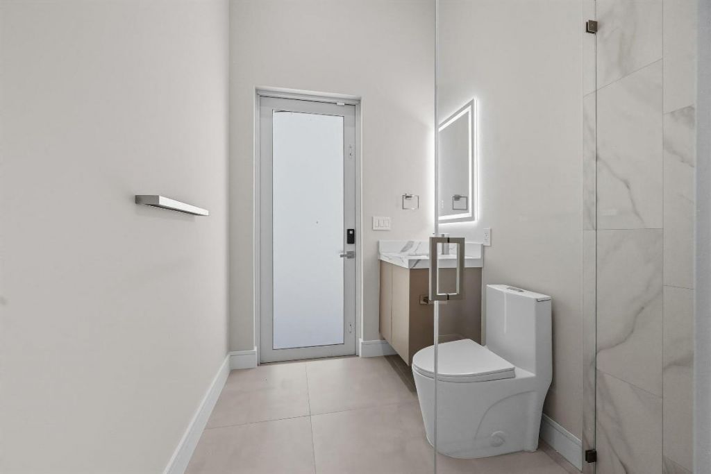 827 N Lake Avenue, Delray Beach, FL 33483 Photo