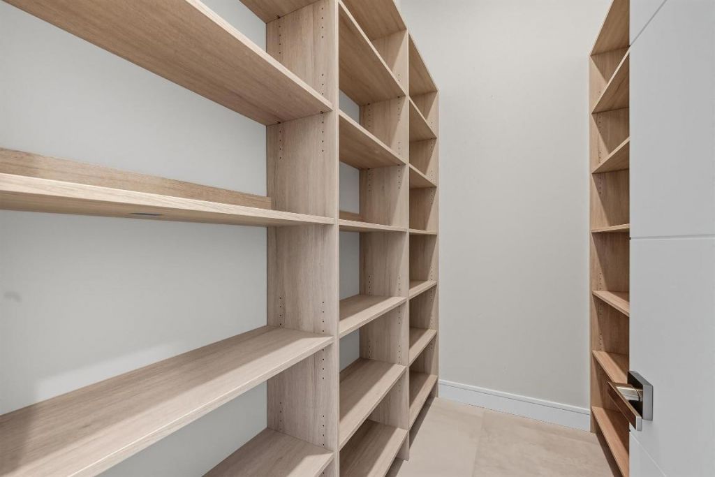 827 N Lake Avenue, Delray Beach, FL 33483 Photo