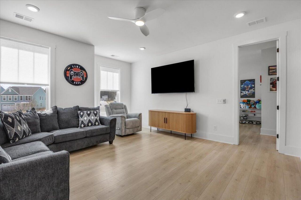 1027 Field Sparrow Drive Photo 29