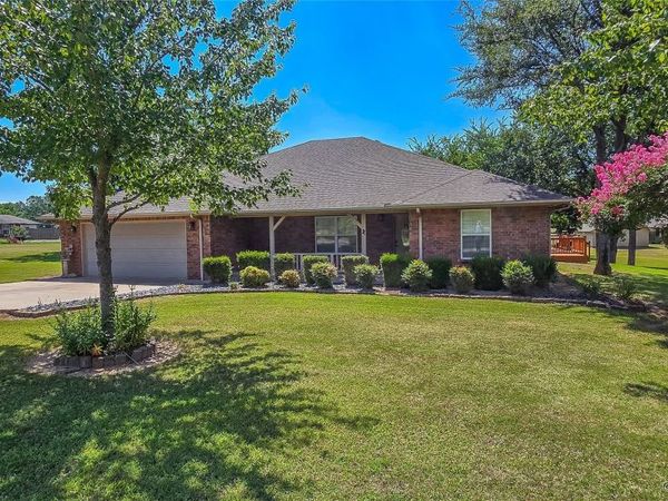 133 Dogwood Trail, Eufaula, OK 74432