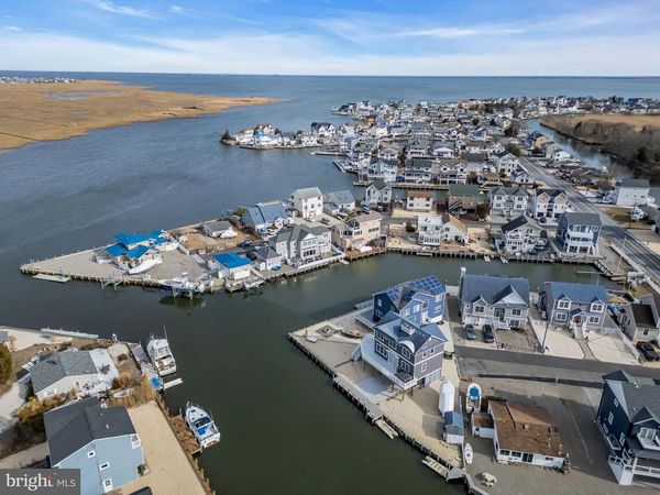 1205 NIIHAU DRIVE, FORKED RIVER, NJ 08731