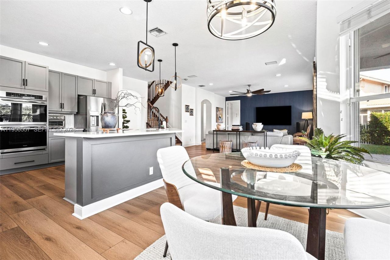 5923 NW 54th Cir, Coral Springs, FL 33067 Photo