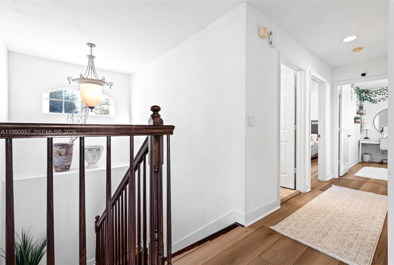 5923 NW 54th Cir, Coral Springs, FL 33067 Photo