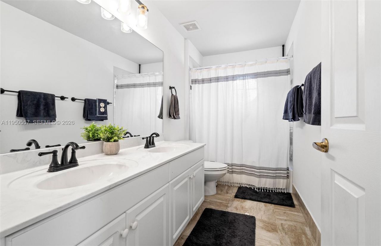 5923 NW 54th Cir, Coral Springs, FL 33067 Photo