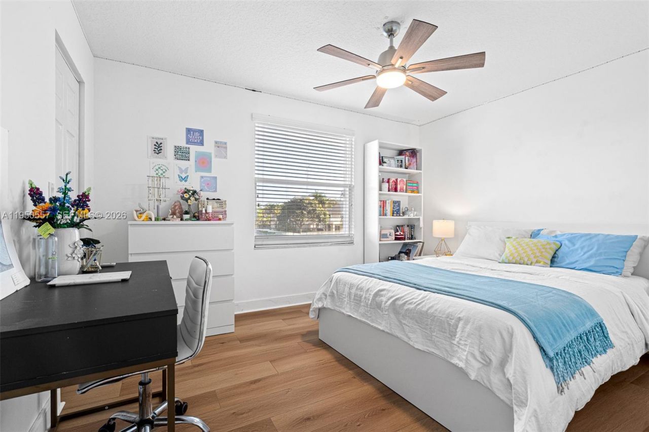 5923 NW 54th Cir, Coral Springs, FL 33067 Photo