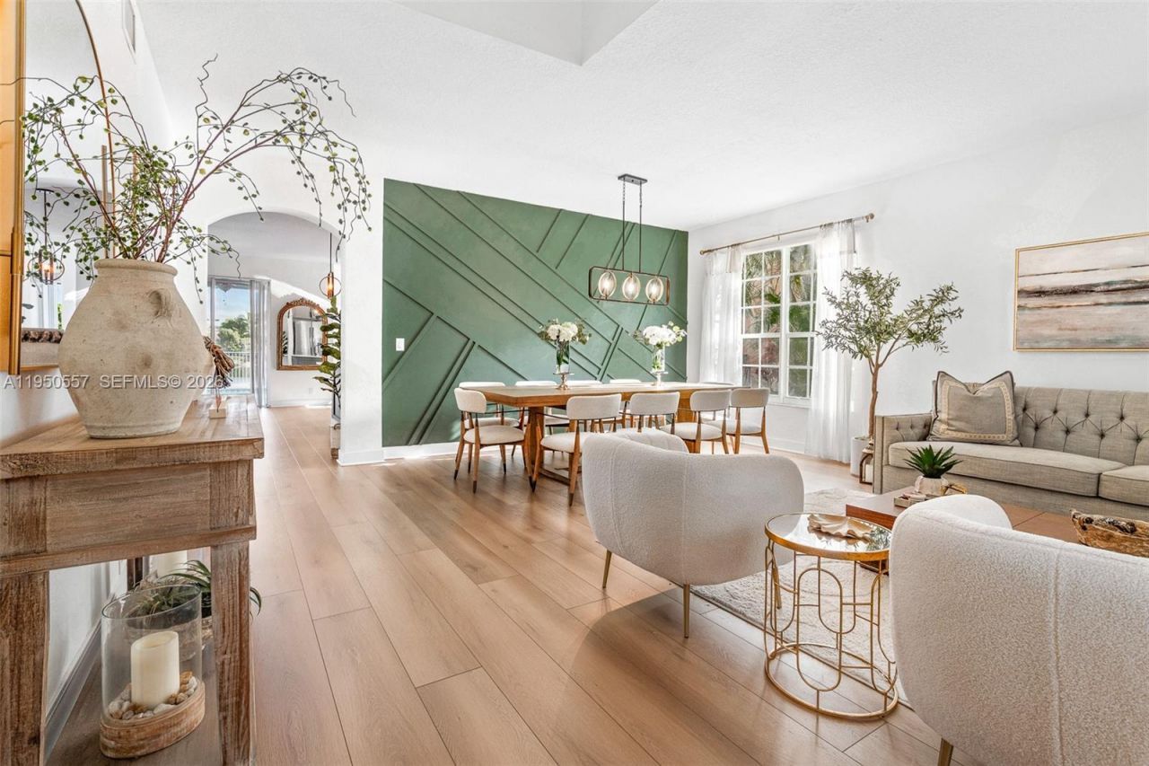 5923 NW 54th Cir, Coral Springs, FL 33067 Photo