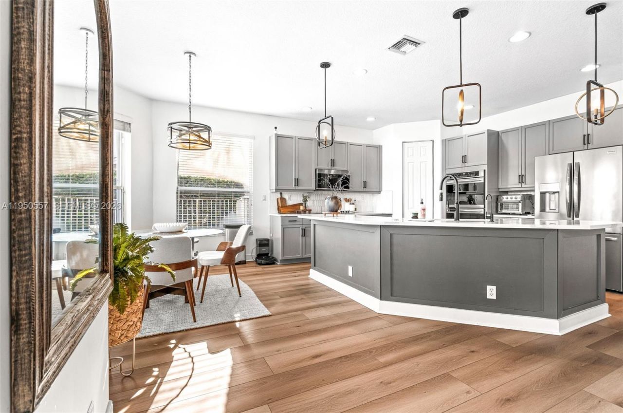 5923 NW 54th Cir, Coral Springs, FL 33067 Photo