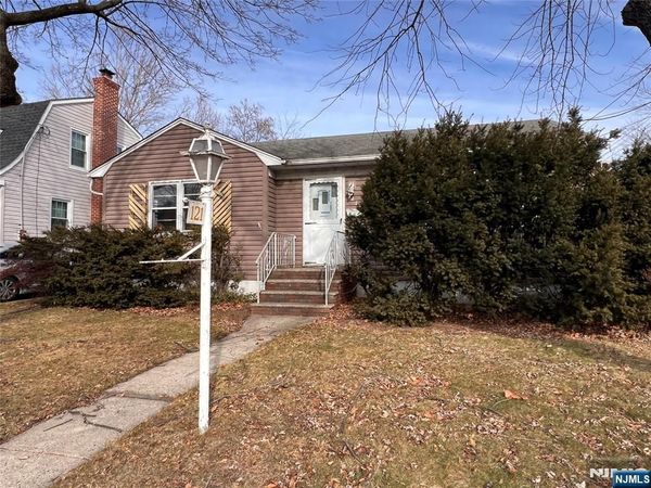 121 Woodbridge Avenue, WOODBRIDGE, NJ 07077