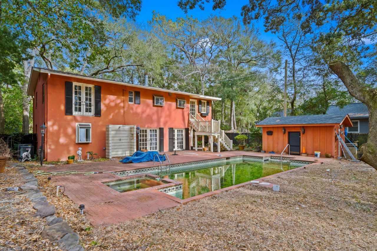 209 82nd Ave. N Photo 12