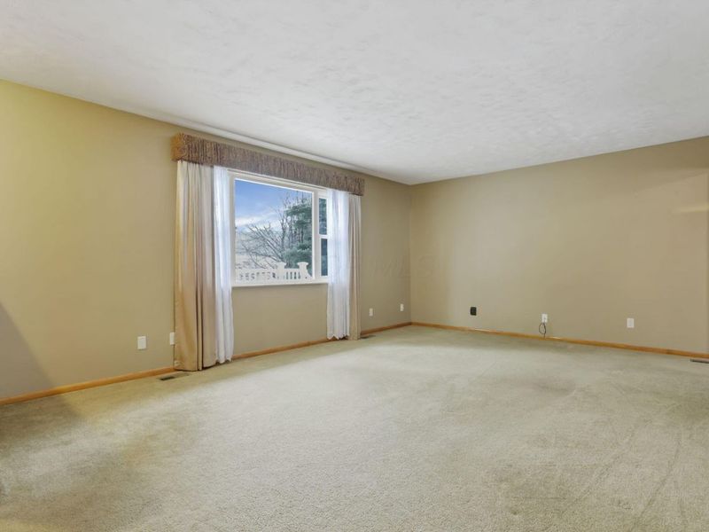 3832 Fallsburg Road NE, Newark, OH 43055 Photo 8