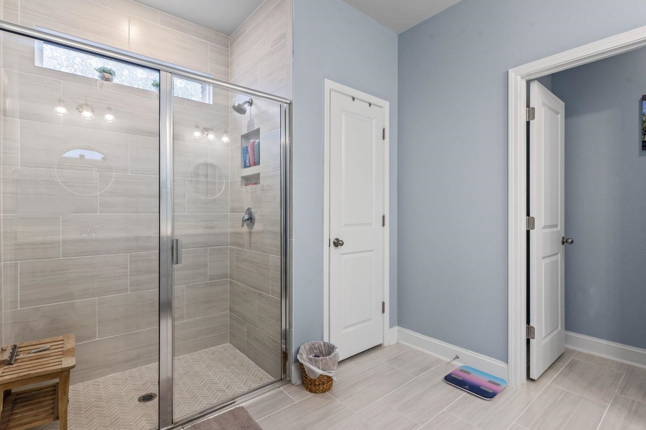 3111 Sutherland Dr. Photo 32