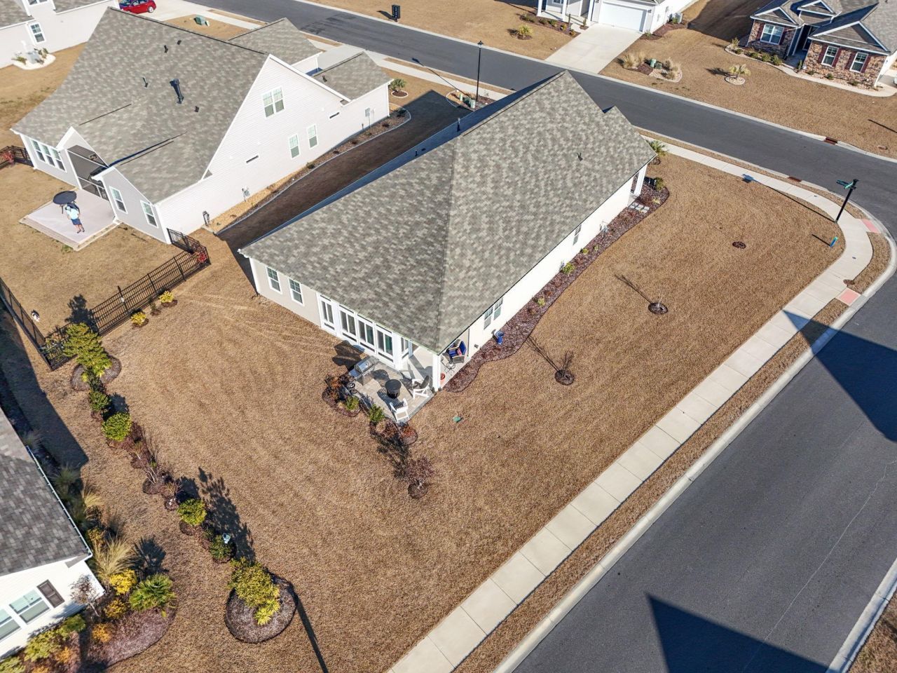 3111 Sutherland Dr. Photo 41