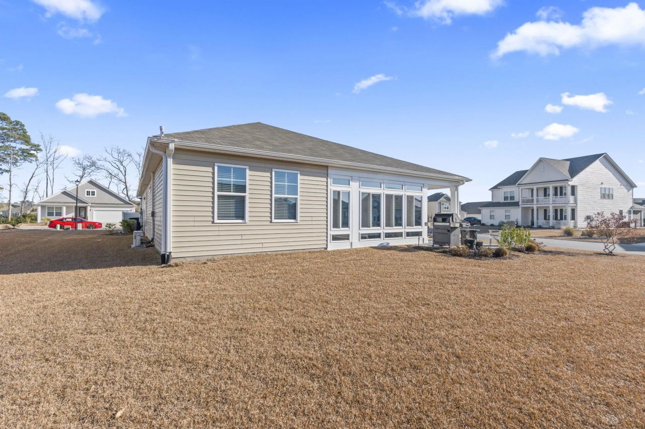 3111 Sutherland Dr. Photo 8