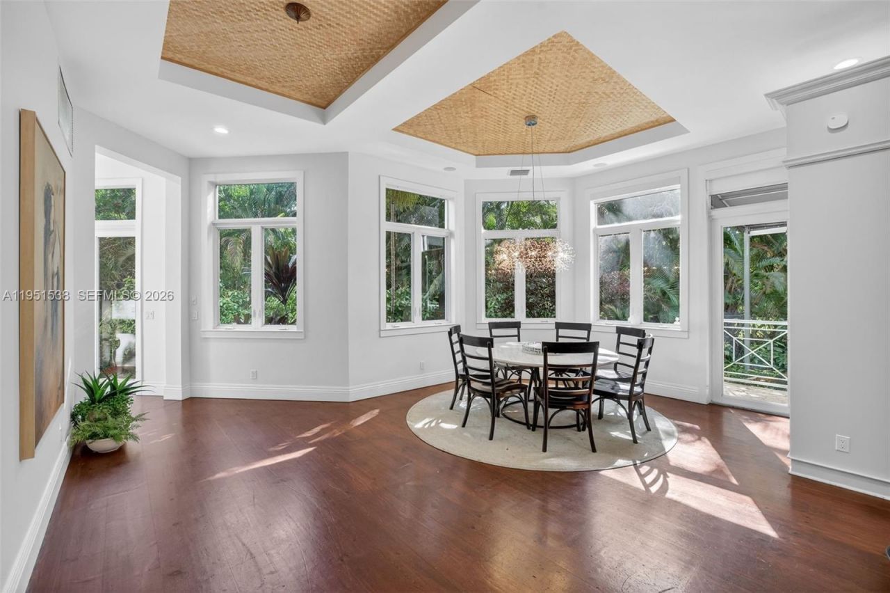 101 Holly Ln, Plantation, FL 33317 Photo