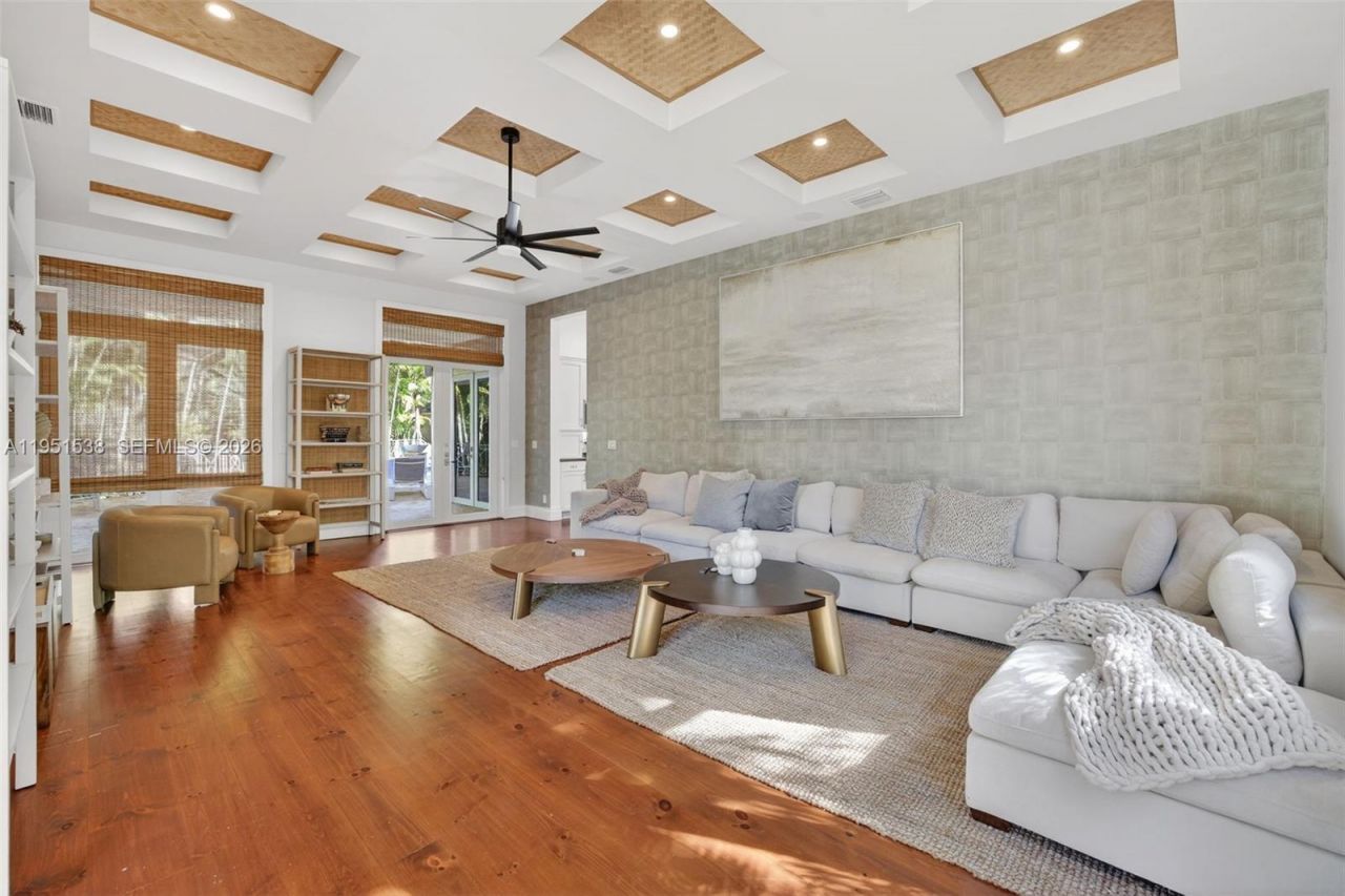 101 Holly Ln, Plantation, FL 33317 Photo