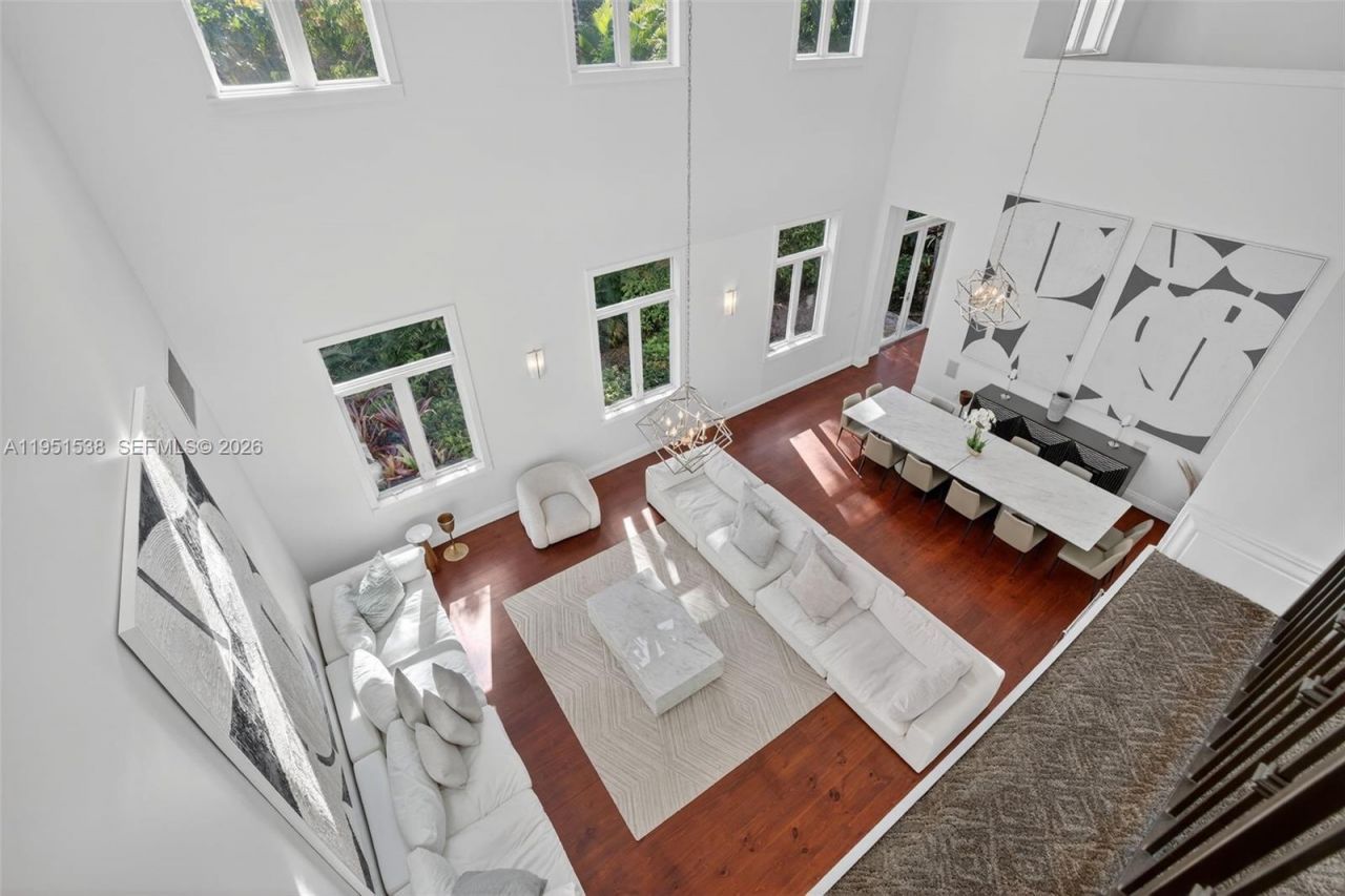 101 Holly Ln, Plantation, FL 33317 Photo