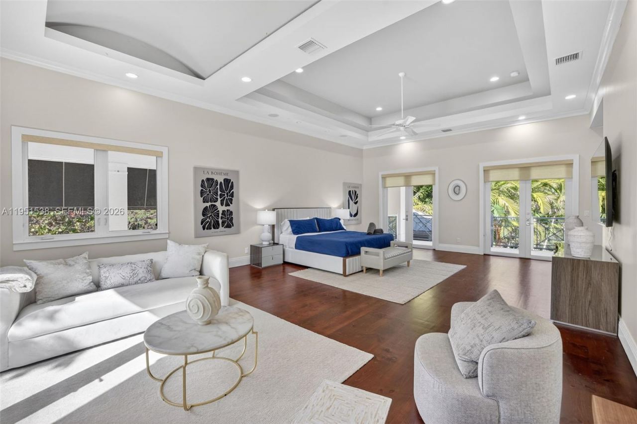 101 Holly Ln, Plantation, FL 33317 Photo