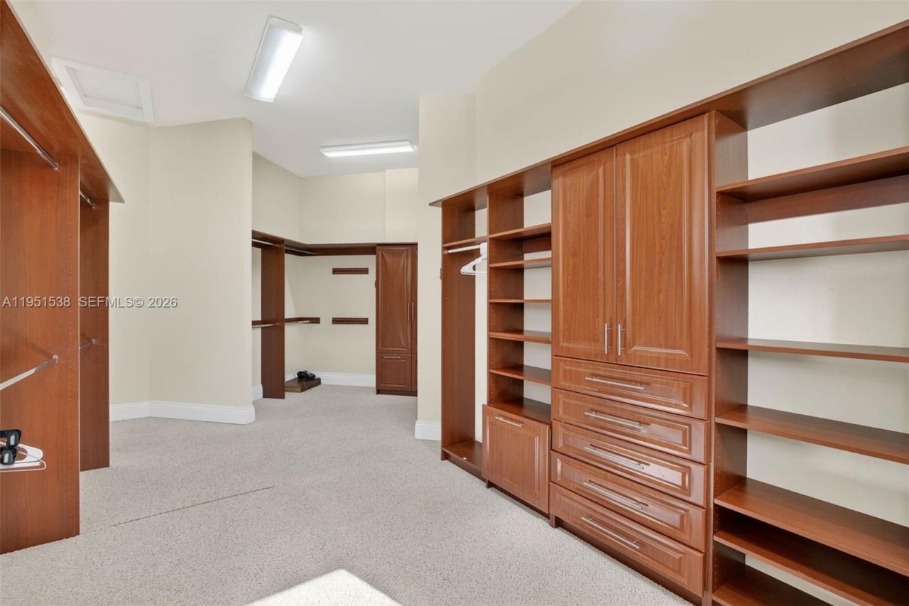 101 Holly Ln, Plantation, FL 33317 Photo