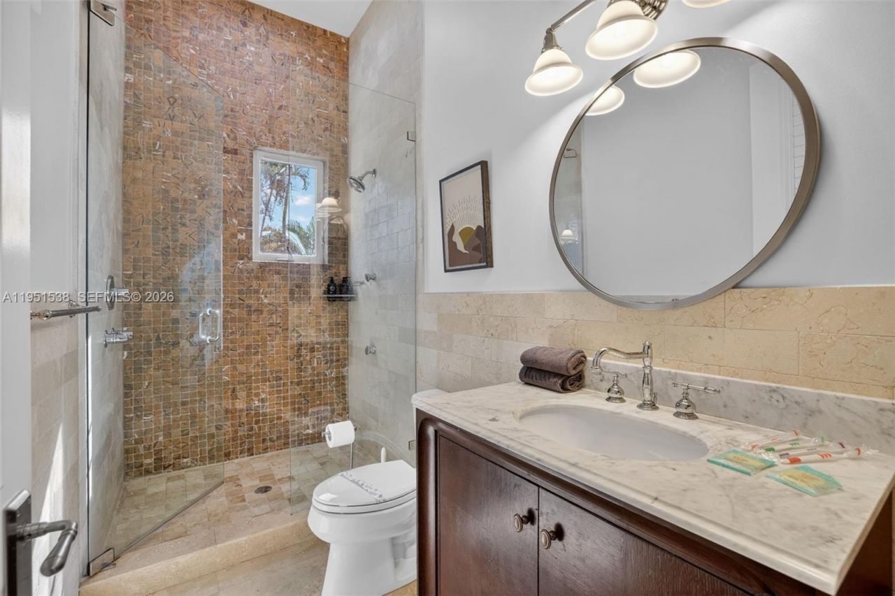 101 Holly Ln, Plantation, FL 33317 Photo