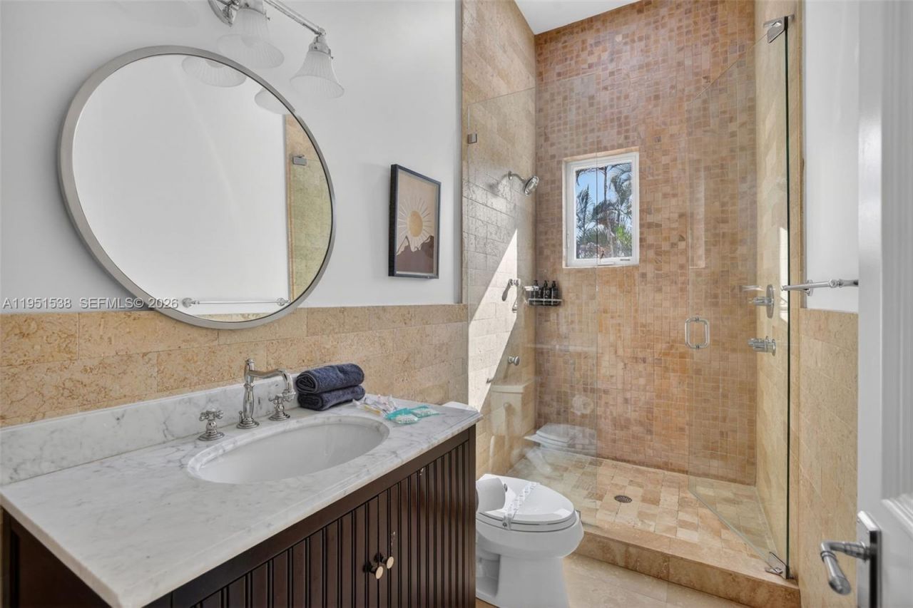 101 Holly Ln, Plantation, FL 33317 Photo