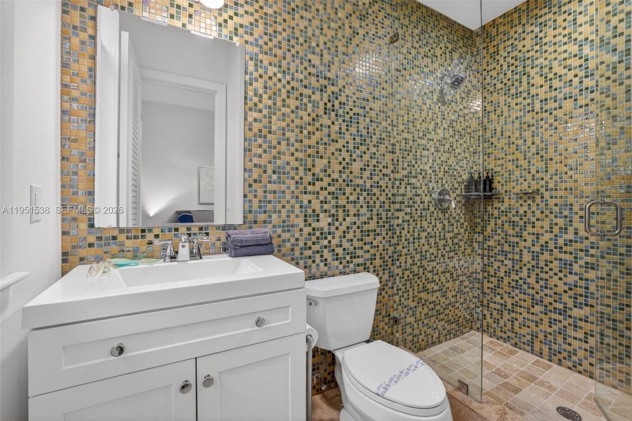 101 Holly Ln, Plantation, FL 33317 Photo