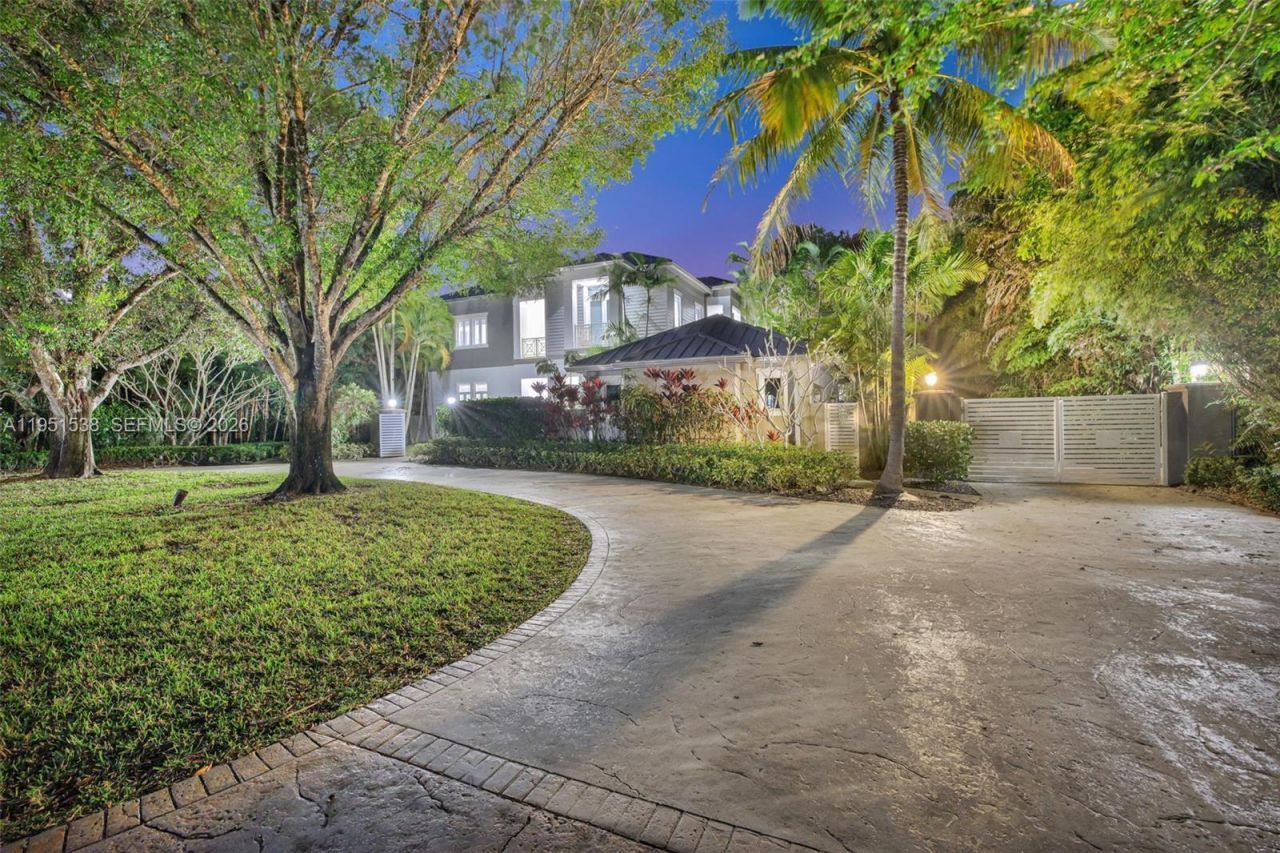 101 Holly Ln, Plantation, FL 33317 Photo