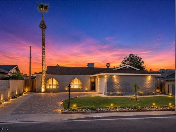4516 E Flamingo Road, Las Vegas, NV 89121