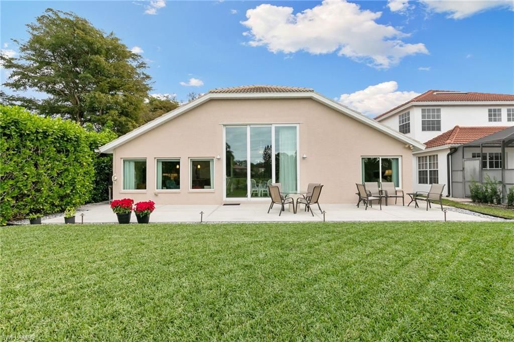 6737 Autumn Woods Blvd, Naples, FL 34109 Photo
