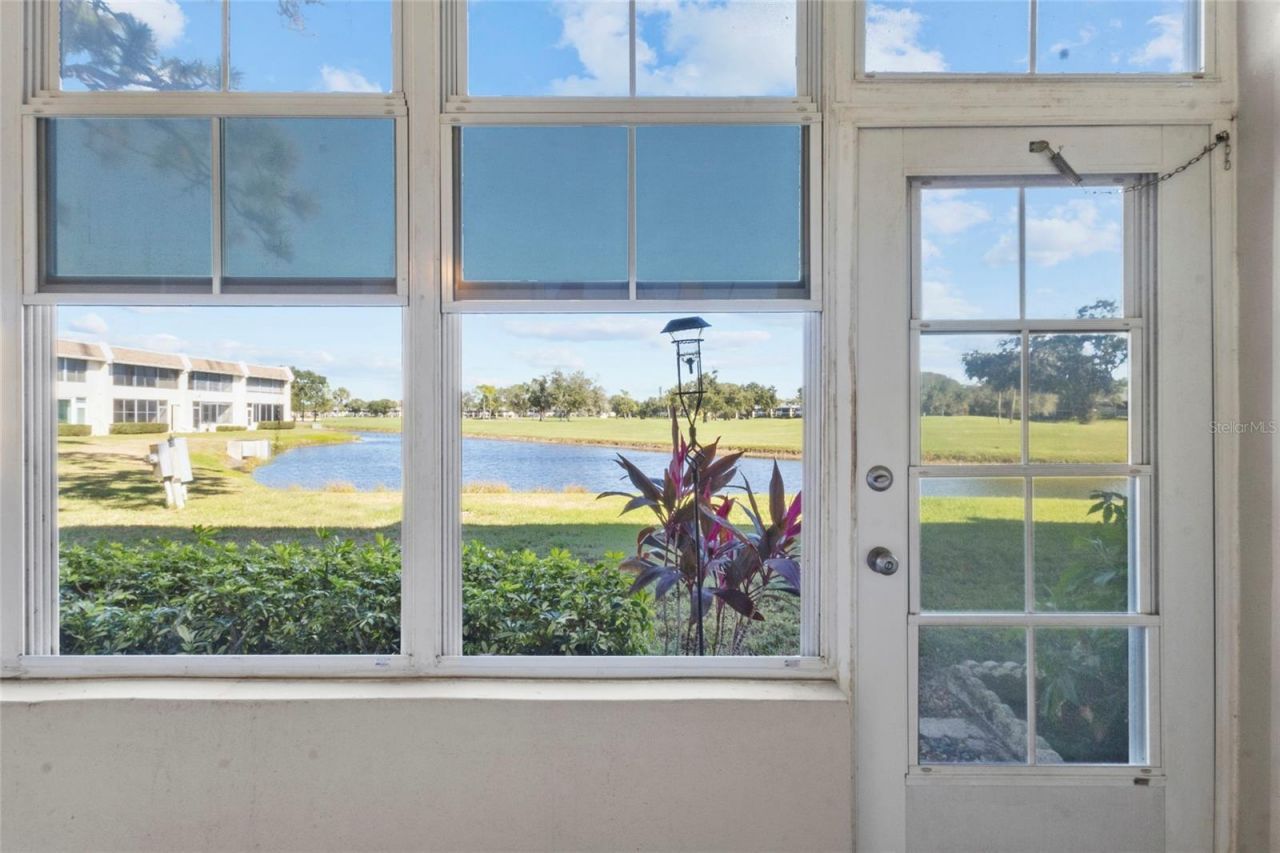 7193 W Country Club Drive N, Unit 140, Sarasota, FL 34243 Photo