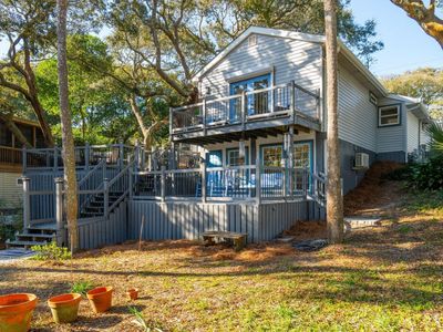608 E Ashley Avenue, Folly Beach, SC 29439