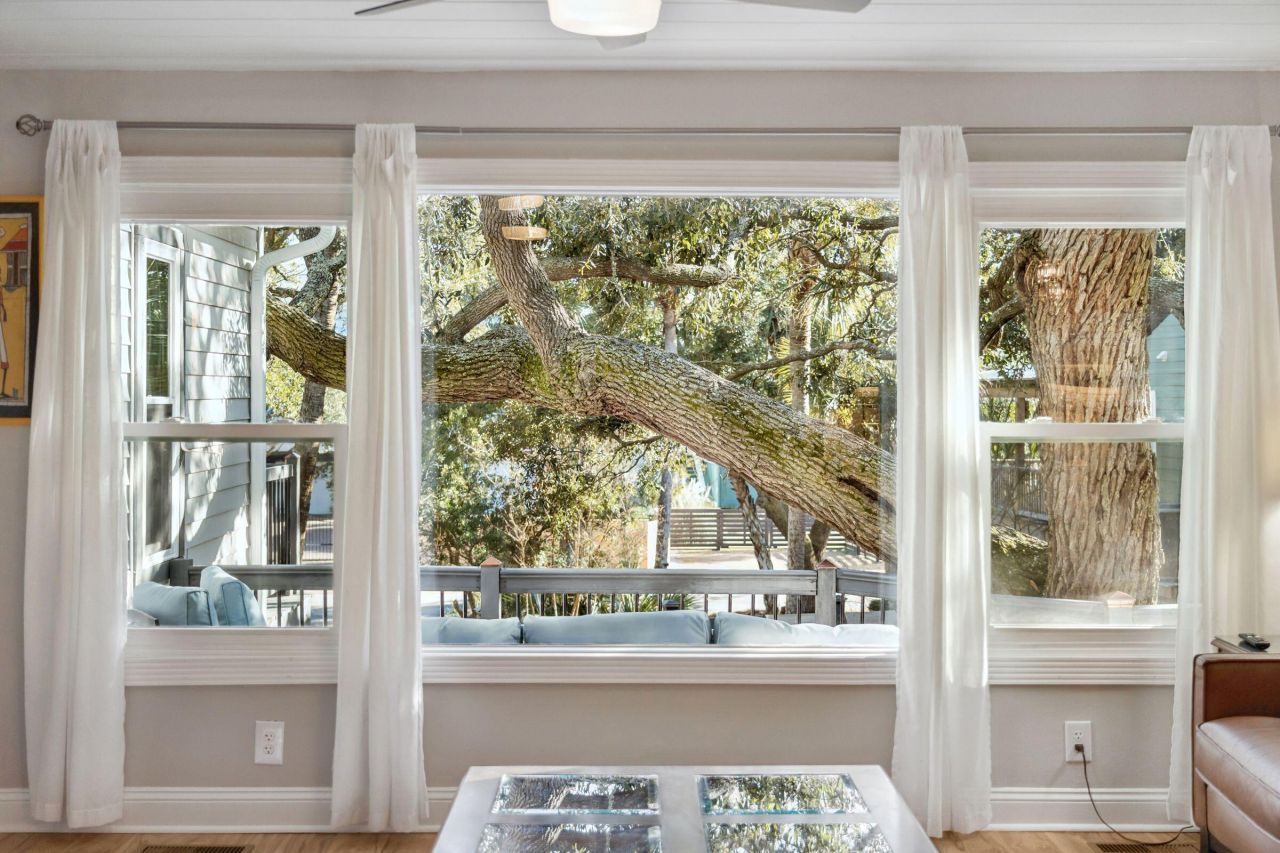 608 E Ashley Avenue Photo 15