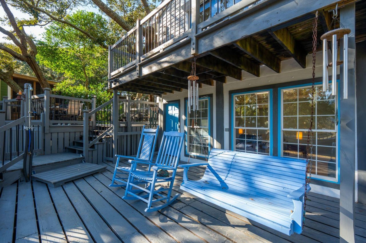 608 E Ashley Avenue Photo 45