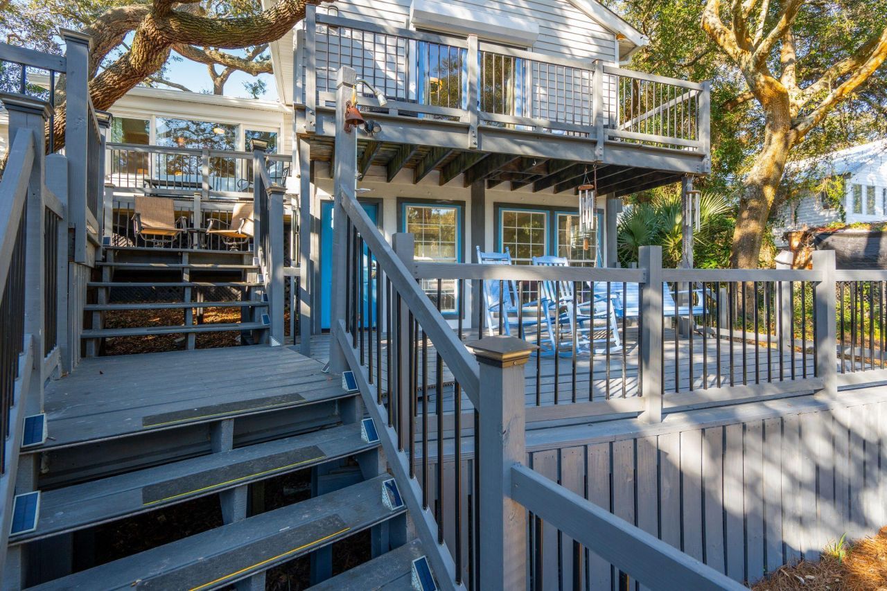 608 E Ashley Avenue Photo 46