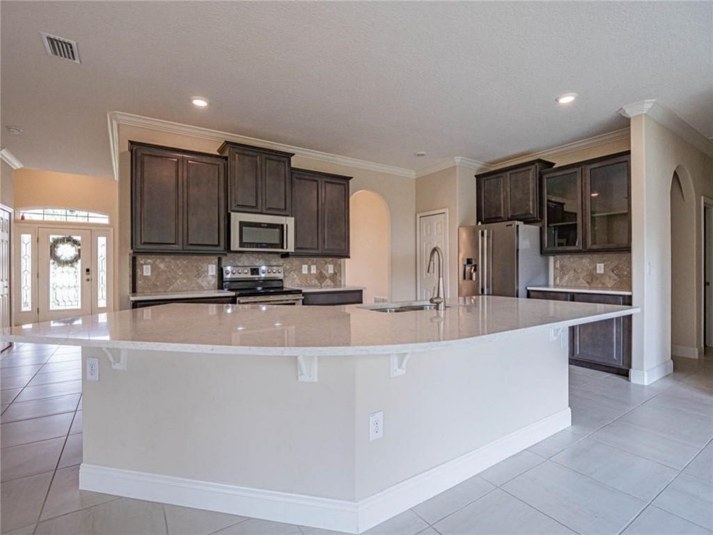 2576 Saint Lucia Circle, Vero Beach, FL 32967 Photo
