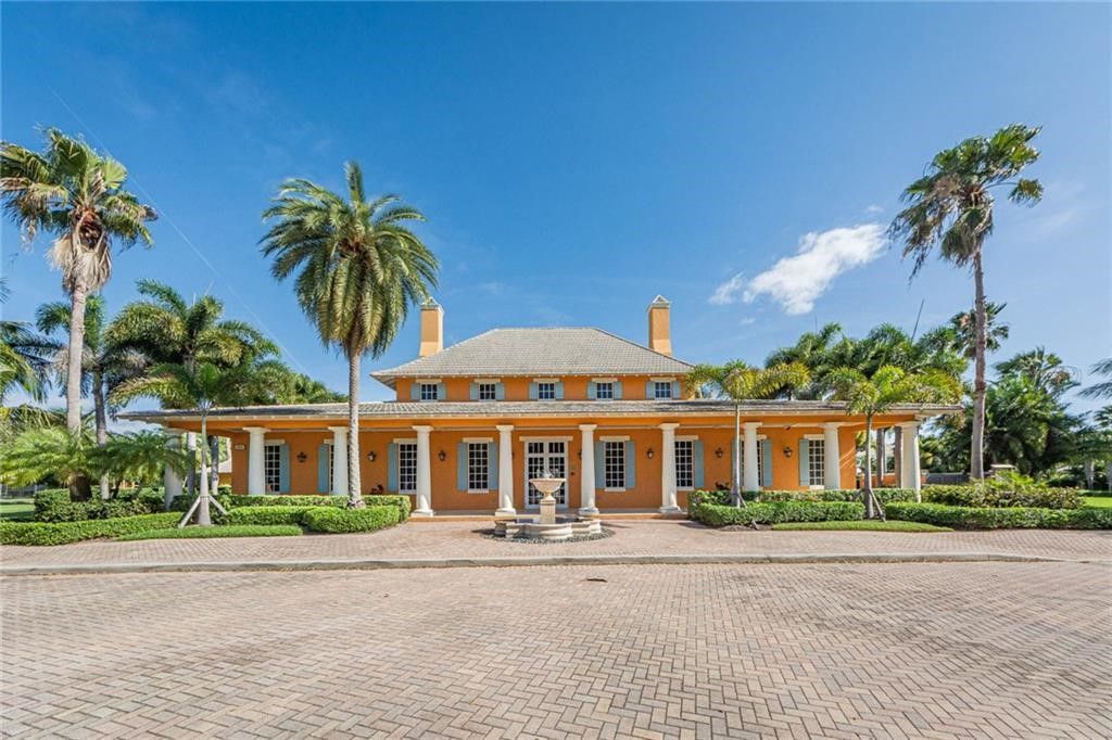 2576 Saint Lucia Circle, Vero Beach, FL 32967 Photo
