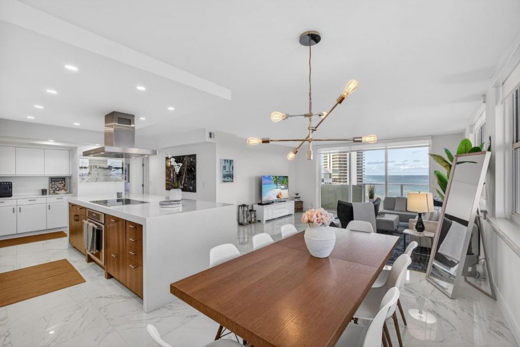 5440 N Ocean Drive, Unit Ph-206, Singer Island, FL 33404 Photo